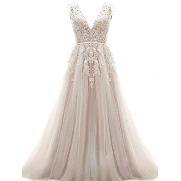 Dresses & Skirts - V-Neckline Tulle and Lace Wedding Dress